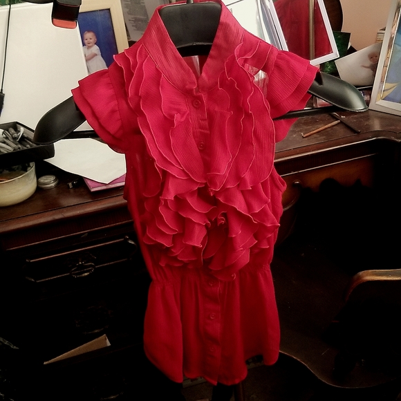 Miley cyrus max azria ruffled sleeveless red top - Picture 1 of 3